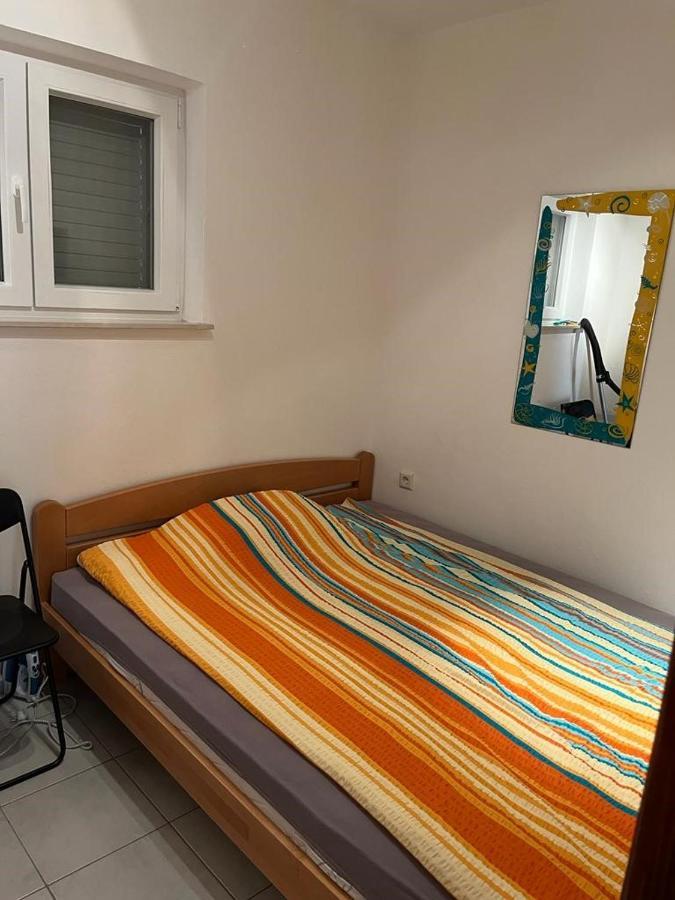 Apartments Lili 塞尼 外观 照片