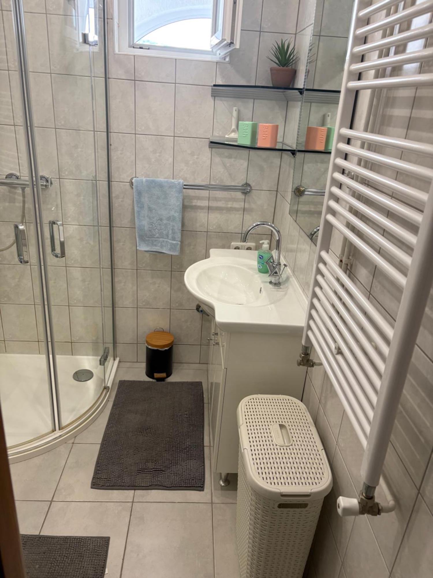 Apartments Lili 塞尼 外观 照片